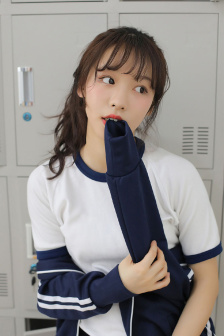 王菲发短信斥责李亚鹏